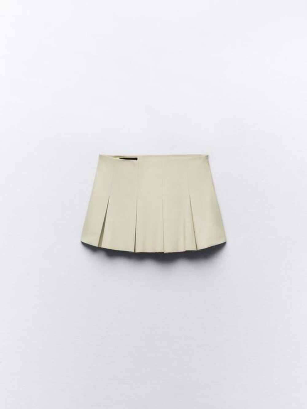 ZARA CREAM FAUX LEATHER PLEATED MINI SKIRT SZ SM